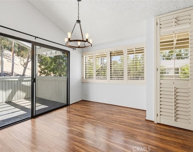 22127 Burbank - Photo Thumbnail 5