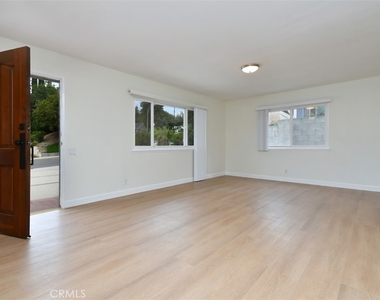 7006 Helmsdale Road - Photo Thumbnail 7