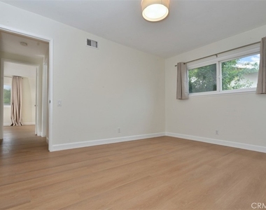 7006 Helmsdale Road - Photo Thumbnail 27