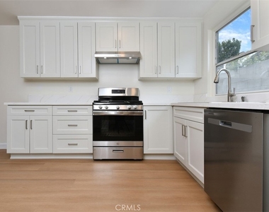 7006 Helmsdale Road - Photo Thumbnail 18