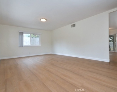 7006 Helmsdale Road - Photo Thumbnail 9