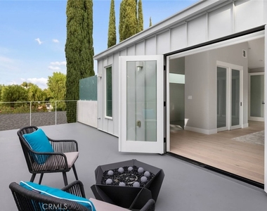 4731 Topanga Canyon Boulevard - Photo Thumbnail 26
