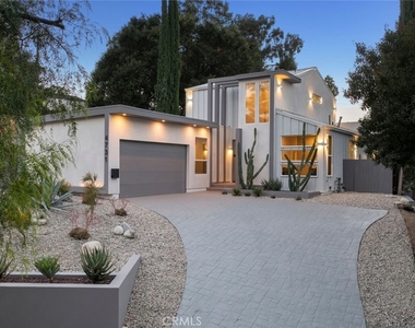 4731 Topanga Canyon Boulevard - Photo Thumbnail 37