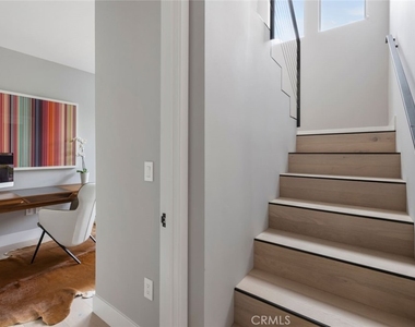 4731 Topanga Canyon Boulevard - Photo Thumbnail 21