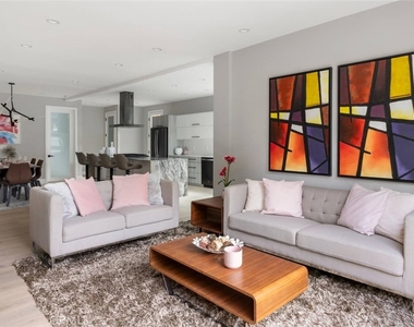 4731 Topanga Canyon Boulevard - Photo Thumbnail 14