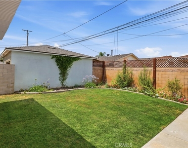 4809 Falcon Avenue - Photo Thumbnail 21
