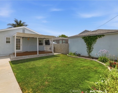 4809 Falcon Avenue - Photo Thumbnail 22