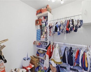 4809 Falcon Avenue - Photo Thumbnail 18