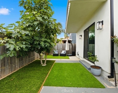 1506 Wollacott Street - Photo Thumbnail 22