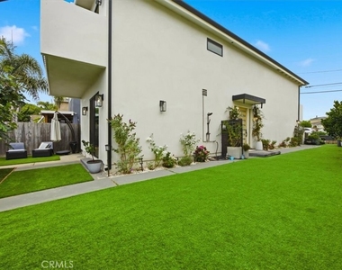 1506 Wollacott Street - Photo Thumbnail 23