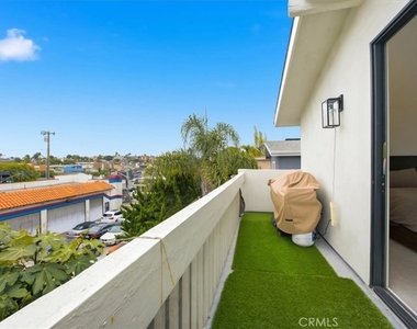 1506 Wollacott Street - Photo Thumbnail 13