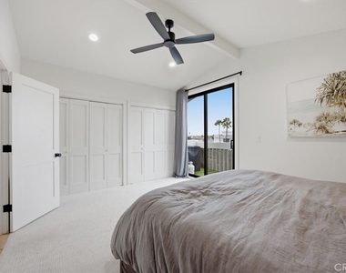 1506 Wollacott Street - Photo Thumbnail 12