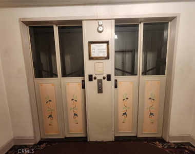 10 Atlantic Avenue - Photo Thumbnail 5