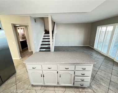6943 E Shorecrest Drive - Photo Thumbnail 7