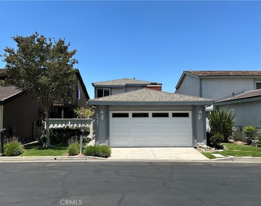 6943 E Shorecrest Drive - Photo Thumbnail 1
