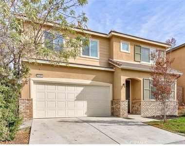3285 Ledgewood Cir - Photo Thumbnail 9
