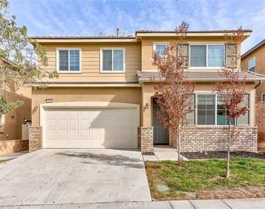 3285 Ledgewood Cir - Photo Thumbnail 8