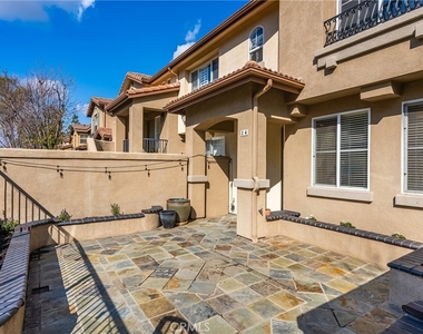 24 Crestline - Photo Thumbnail 3