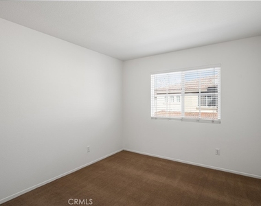24 Crestline - Photo Thumbnail 26
