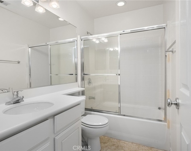 24 Crestline - Photo Thumbnail 27