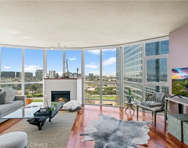 3141 Michelson Drive - Photo Thumbnail 4