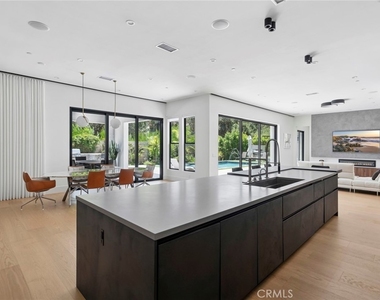 5742 Sierra Casa - Photo Thumbnail 10