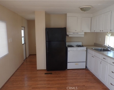 12710 3rd Street - Photo Thumbnail 4