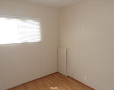 12710 3rd Street - Photo Thumbnail 8