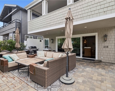 618 Acacia - Photo Thumbnail 1