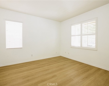 25088 Cypress St - Photo Thumbnail 28