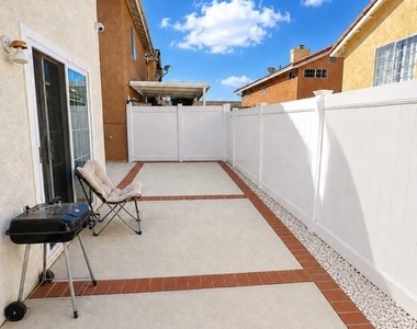 17883 Autry Court - Photo Thumbnail 13