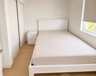 17883 Autry Court - Photo Thumbnail 8