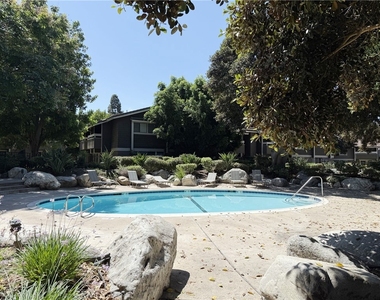 231 Springview - Photo Thumbnail 17