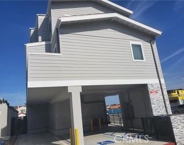 16741 Pacific Coast - Photo Thumbnail 2