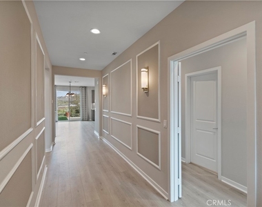 11909 Price - Photo Thumbnail 8