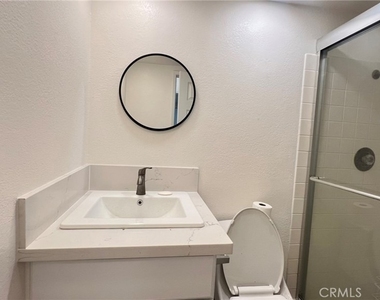 26062 Reynolds - Photo Thumbnail 26