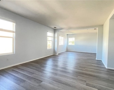 6521 Thistledown Street - Photo Thumbnail 31