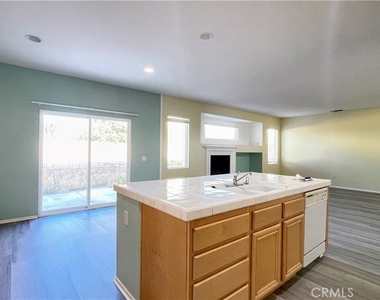 6521 Thistledown Street - Photo Thumbnail 11