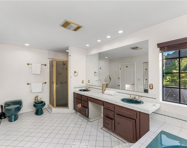 9348 Tujunga Canyon - Photo Thumbnail 38