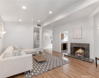9348 Tujunga Canyon - Photo Thumbnail 6