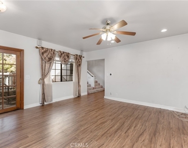 9348 Tujunga Canyon - Photo Thumbnail 8