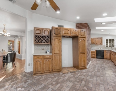 9348 Tujunga Canyon - Photo Thumbnail 27