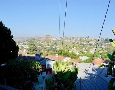 4435 Caledonia Way - Photo Thumbnail 21