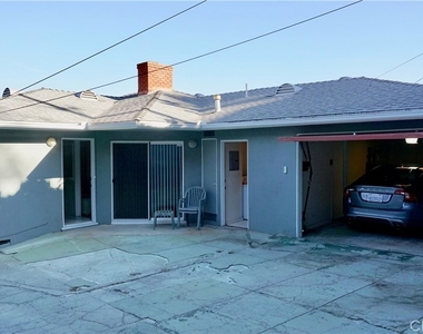 4435 Caledonia Way - Photo Thumbnail 16