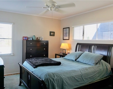 4435 Caledonia Way - Photo Thumbnail 9