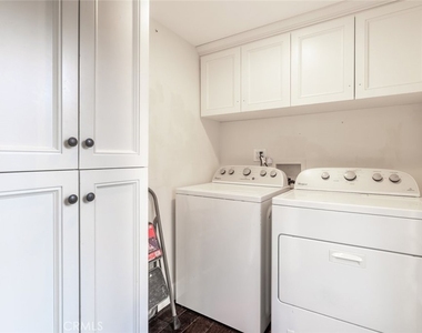 2021 Orchard Lane - Photo Thumbnail 12
