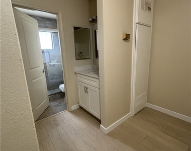 9229 Stewart And Gray Road - Photo Thumbnail 14