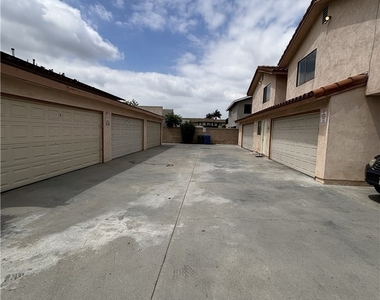 9229 Stewart And Gray Road - Photo Thumbnail 23