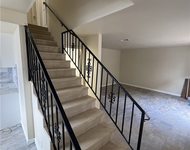 9229 Stewart And Gray Road - Photo Thumbnail 9