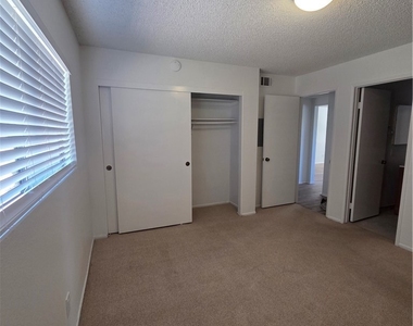 790 Juanita Ave #b - Photo Thumbnail 16